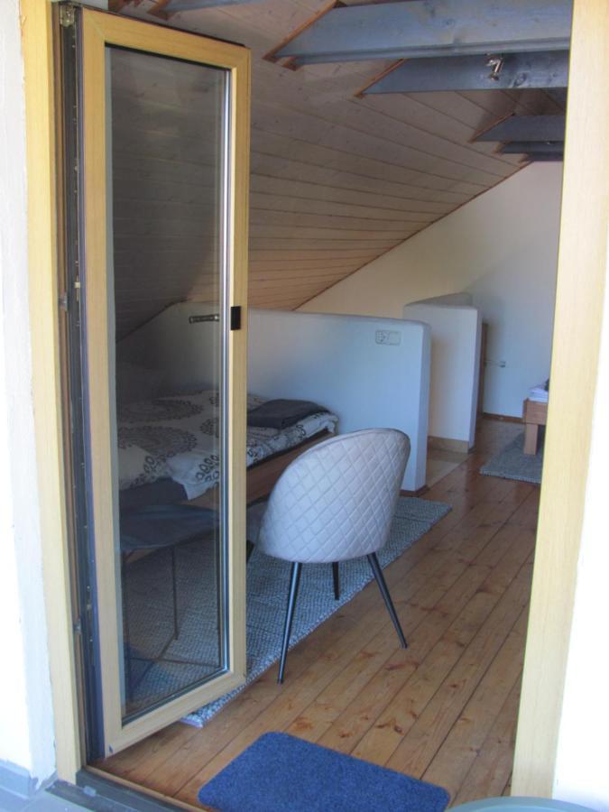 Schlossblick Ferienhaus: Cozy 6-Person Retreat with Castle Views Trunkelsberg Exterior photo