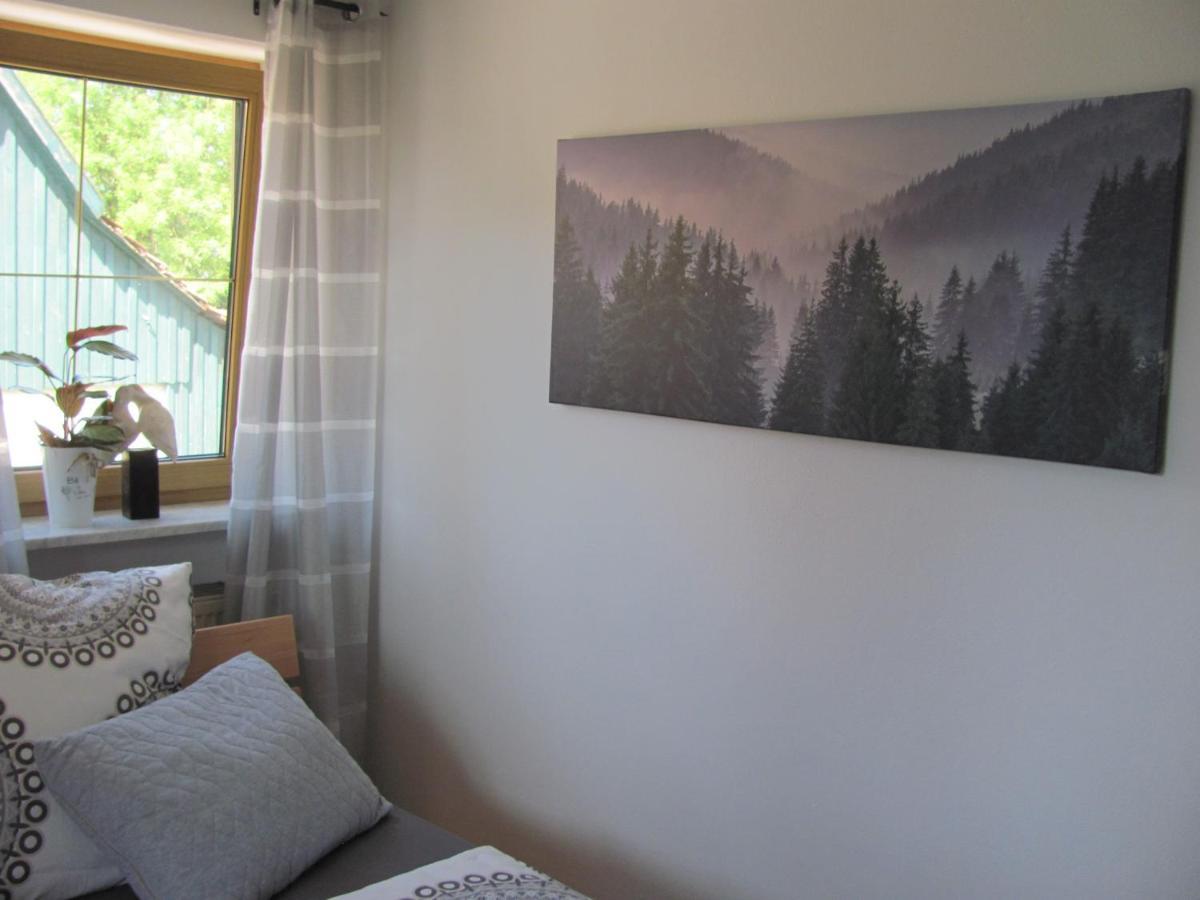 Schlossblick Ferienhaus: Cozy 6-Person Retreat with Castle Views Trunkelsberg Exterior photo